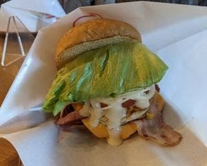 佐世保バーガー 本店