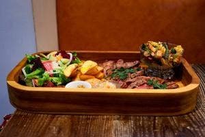 glide CAFE BAR & GRILL