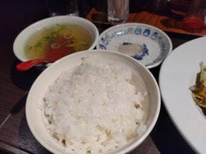 栄華飯店