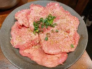 炭火焼肉ホルモン みなみ
