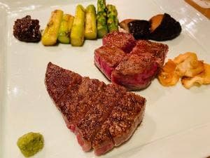 鉄板焼き あおやま