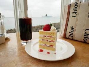 テラスカフェ オーゲ アオアヲナルトリゾート