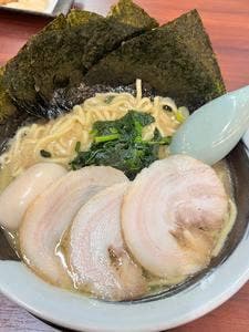 濃厚家系ラーメン ぼんち家