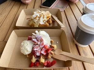 WAFFLE STAND WASHAWASHA