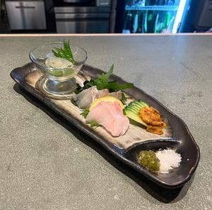 四季の日本酒と鶏と肴わしゅまる