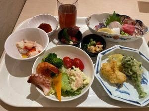 ワールドダイニング シーダパレス 別府温泉 杉乃井ホテル