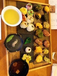 天ぷらと手まり寿司 都