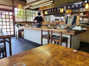 栄亭お好み焼店