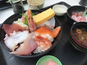 魚々の里 とまりん