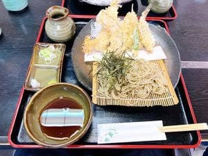 蔵由