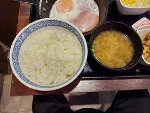 吉野家 西中島南方駅前店