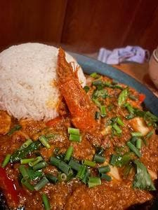 エスニック酒場 ナインスピアー
