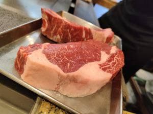 ステーキハウス響