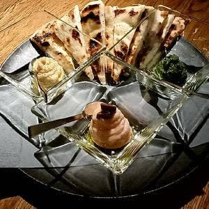 ギリシャと地中海料理ダイニングバル 風の蔵