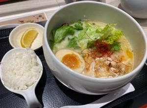 鶏白湯らーめん 自由が丘蔭山 あべのキューズモール店