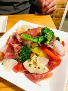 あすなろワイン食堂