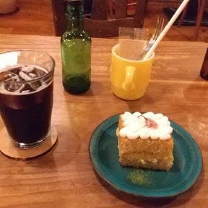 Modernark pharm Cafe