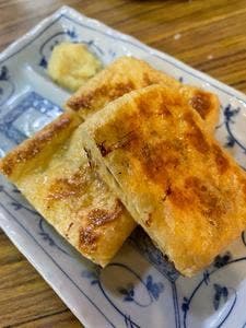 でん助