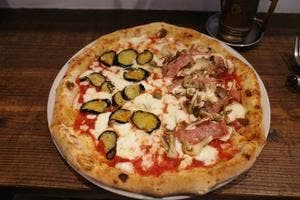 ピッツェリア トラットリア ラ コッタ