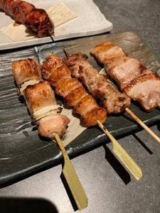 炭の屋でですけ