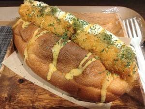 cafe よもだ サンロード店