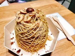 和栗モンブラン専門店 栗歩 博多マルイ店