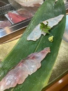 すし 花一寿美