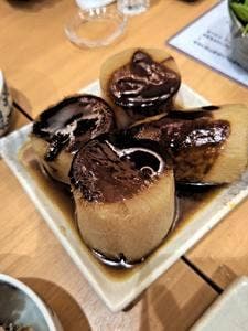 ヒモノ照ラス&スタンドヒモ子 μPLAT金山店
