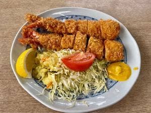 とんかつ山本