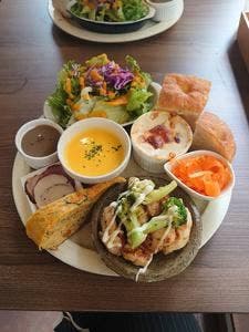 Cafe 八曲音