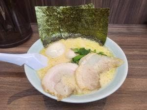 横浜家系ラーメン 砺波 魂心家