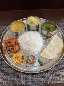 東インド/ベンガル料理専門店 インディアンスパイスファクトリー