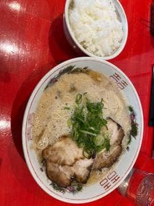 博多大砲ラーメン 新宮店