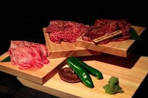 完全個室焼肉店 牛極