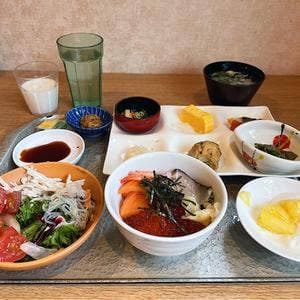 レストラン 花うさぎ お宿 月夜のうさぎ