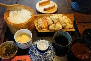 民芸茶屋 味蔵