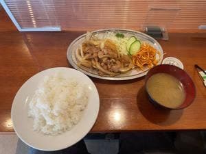 洋食 ながおか
