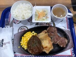ステーキハウス 88Jr. THE OUTLETS KITAKYUSHU店