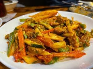 ニューガウレレストラン&セクワガル 八千代店