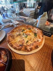 ピッツェリア ナポレターナ カンテラ