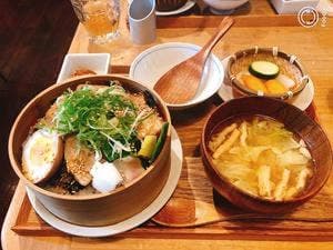 蒸しダイニング Musu Musu