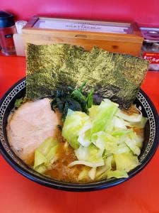 横浜家系ラーメン 内田家 博多本店