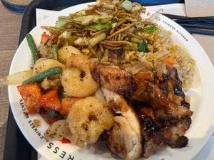 パンダエクスプレス りんくうプレミアムアウトレット店