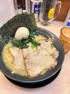 横浜家系ラーメン 花崎家