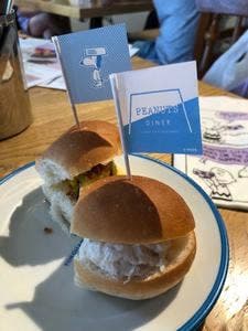 ピーナッツダイナー 横浜