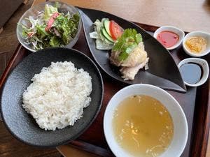 ANTHEMBLE by My Humble House