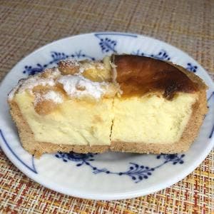 おいしいクリームとチーズタルト研究所 Tuta tuta