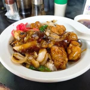 中華天国金山店