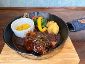 RISTORANTE HILLS