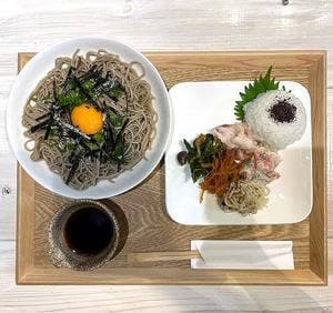 RAKUEI ONIGIRI